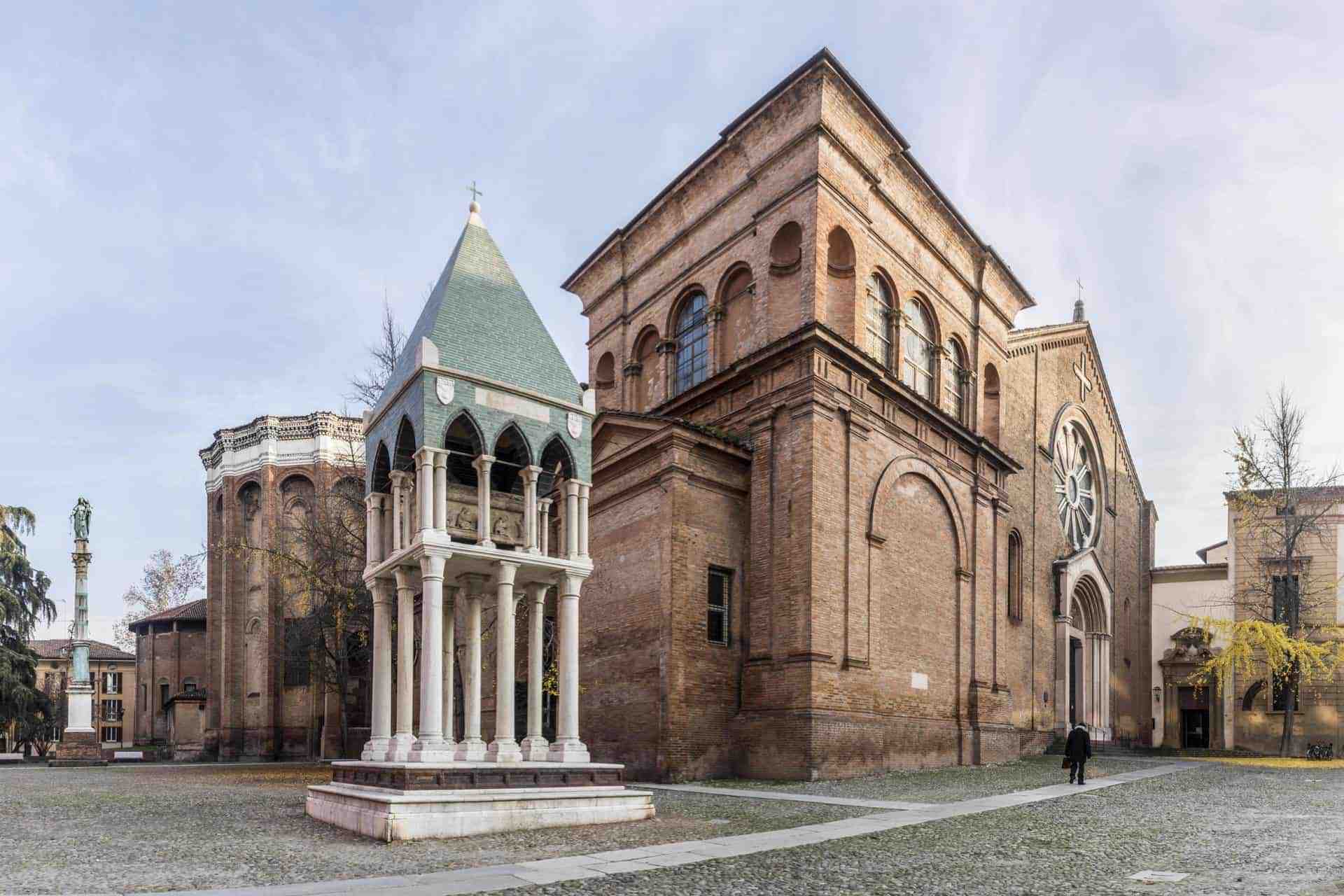 bologna_essential4) San Domenico (wikimediacommons)